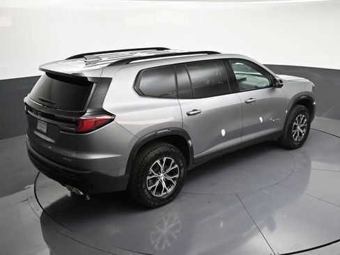 Used 2026 GMC Acadia AT4 w/ Luxury Package AWD/4WD image 20