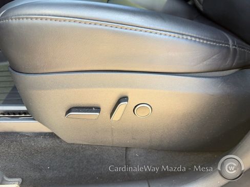 Used 2023 Tesla Model Y 2WD image 21