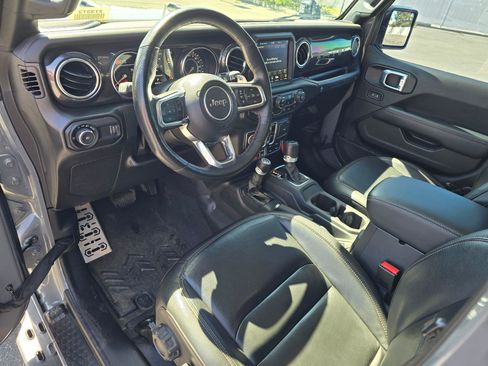 Used 2023 Jeep Wrangler Unlimited Rubicon 392 w/ Xtreme Recon 35" Tire Package AWD/4WD image 2