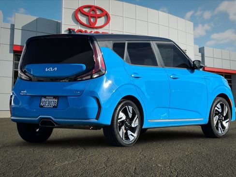 Used 2023 Kia Soul GT-Line image 3