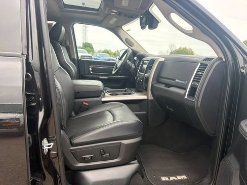 Used 2017 RAM 2500 Laramie w/ Convenience Group AWD/4WD image 31