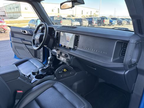 Certified 2025 Ford Bronco Badlands image 31