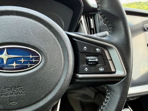 Used 2022 Subaru Outback Premium AWD/4WD image 23