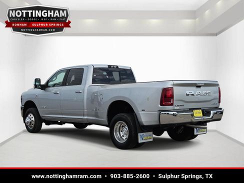 New 2026 RAM 3500 Laramie w/ Towing Technology Group AWD/4WD image 4