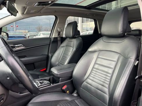 Used 2023 Kia Sportage SX image 18