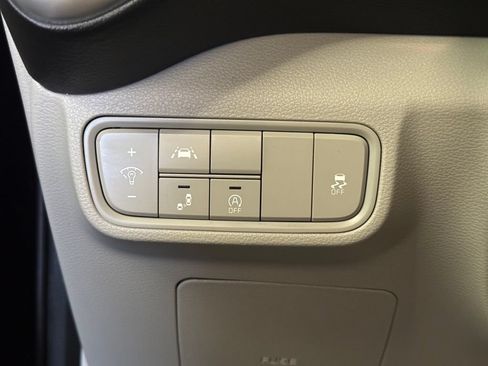 Used 2022 Kia Soul LX w/ Technology Package FWD image 18