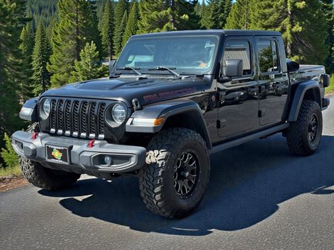 Used 2020 Jeep Gladiator Rubicon w/ Uconnect 4C Nav & Sound Group image 4