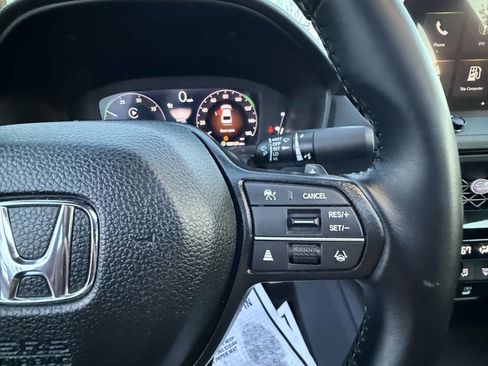 Used 2024 Honda Accord Sport image 15