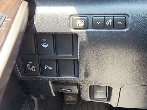 Used 2014 Lexus IS 250 AWD w/ Luxury Package w/Brown Wood image 25