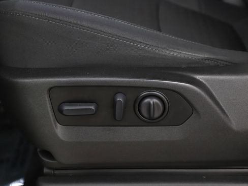 Used 2022 Chevrolet Silverado 1500 Custom w/ LPO, Blackout Package image 26