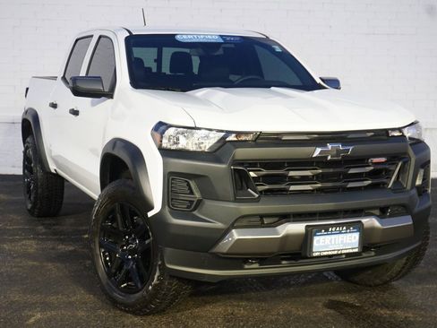 Certified 2025 Chevrolet Colorado Trail Boss image 4