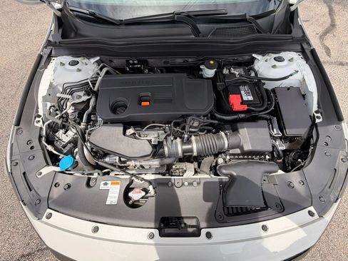 Used 2020 Honda Accord Sport image 40