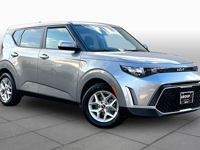 Used 2025 Kia Soul LX w/ LX Technology Package
