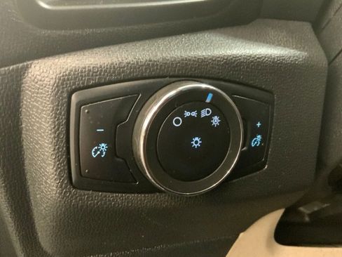 Used 2021 Ford EcoSport S image 23