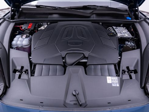 New 2026 Porsche Cayenne Coupe image 29