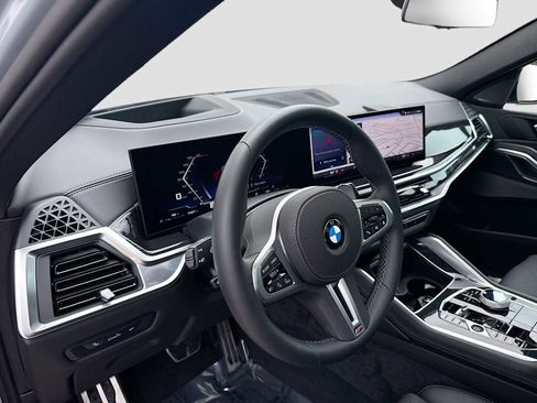 Certified 2026 BMW X6 M60i AWD/4WD image 12