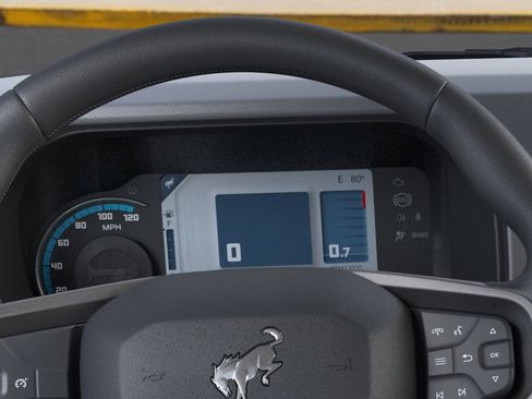 New 2025 Ford Bronco 4-Door image 13