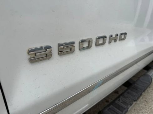 Used 2016 GMC Sierra 3500 SLT w/ Duramax Plus Package AWD/4WD image 15