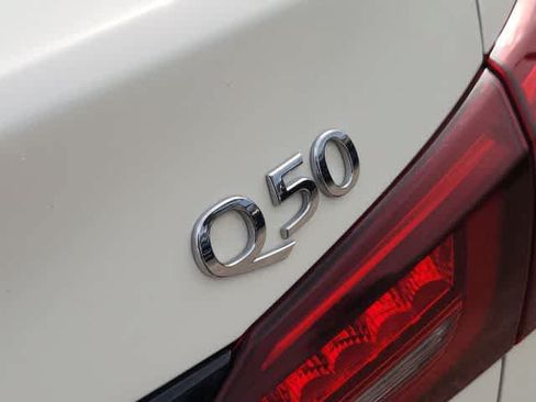 Used 2023 INFINITI Q50 Sensory RWD image 7