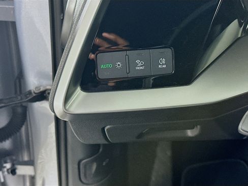 Used 2024 Audi A3 2.0T Premium image 16