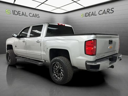 Used 2018 Chevrolet Silverado 1500 LT w/ All Star Edition RWD image 7