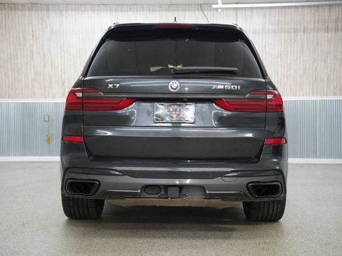 Used 2022 BMW X7 M50i w/ Dynamic Handling Package image 8
