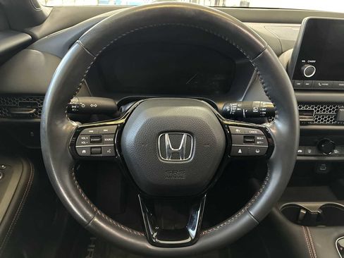 Used 2024 Honda HR-V Sport image 11