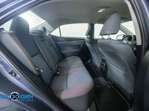 Used 2018 Toyota Corolla LE FWD image 34