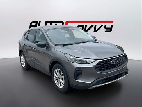 Used 2025 Ford Escape Active FWD image 1
