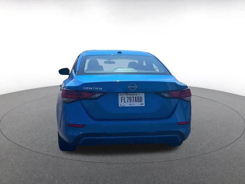 Used 2025 Nissan Sentra SV FWD image 12
