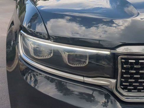 Certified 2023 Jeep Grand Wagoneer 4WD image 10