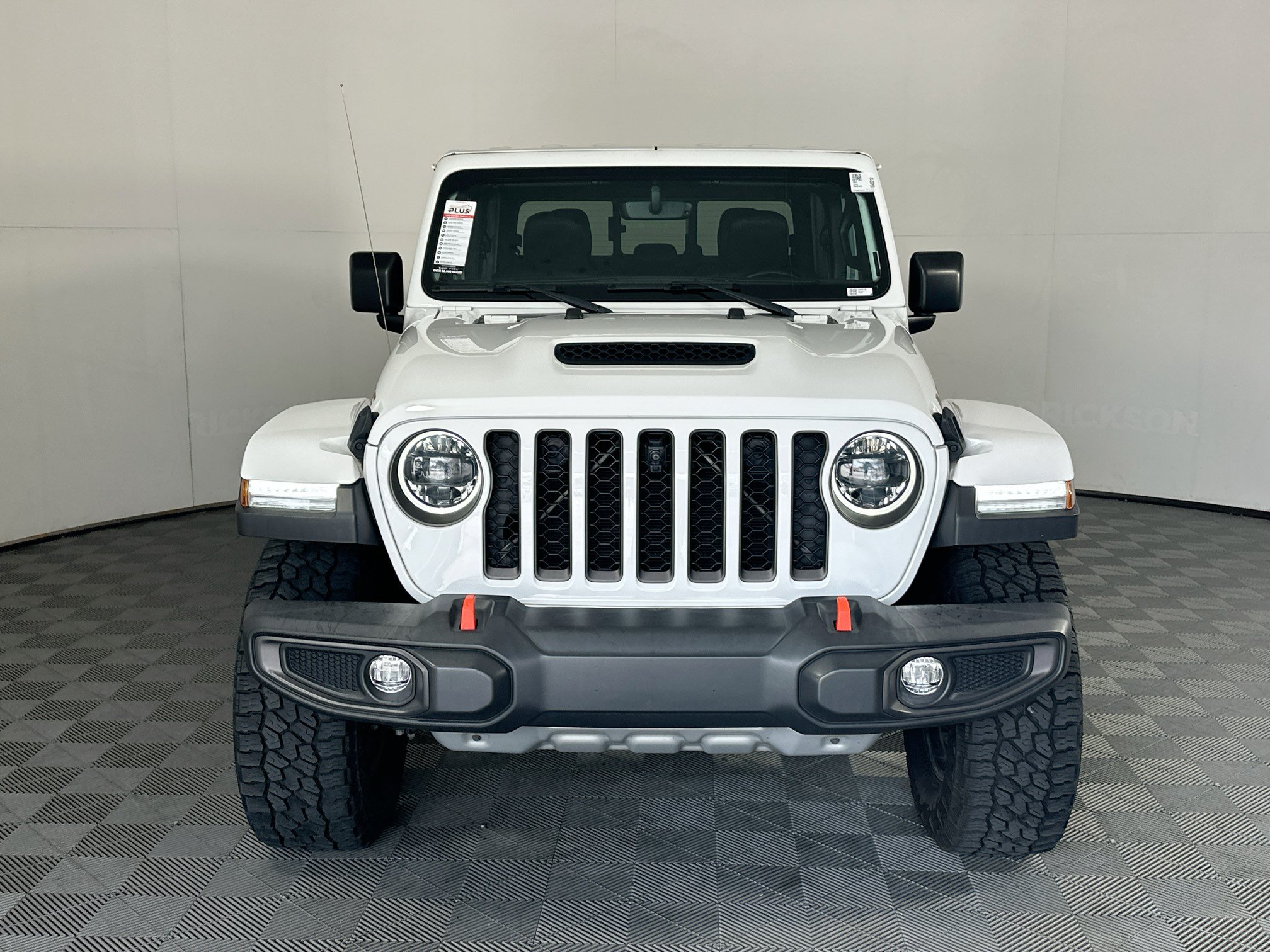 Used 2023 Jeep Gladiator Mojave w/ LED Lighting Group AWD/4WD image 8
