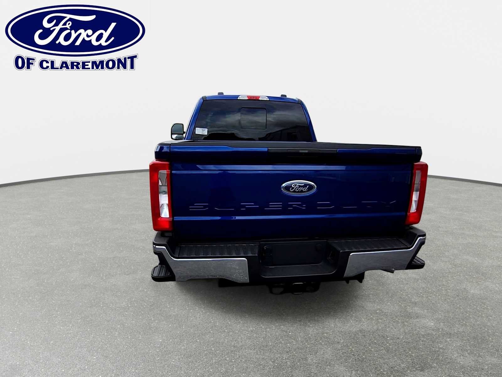 New 2026 Ford F250 XL w/ XL Off-Road Package AWD/4WD image 7