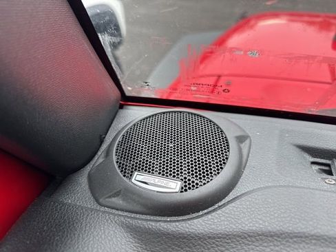 Used 2017 Jeep Wrangler Sport image 11