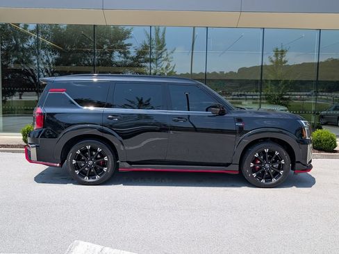 Used 2026 Nissan Armada NISMO AWD/4WD image 8