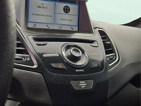 Used 2019 Ford Fiesta ST FWD image 17