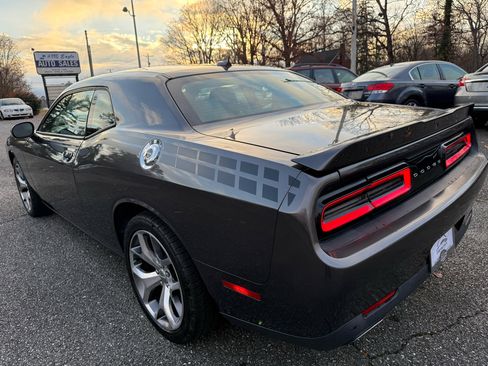 Used 2015 Dodge Challenger SXT Plus w/ Driver Convenience Group image 6