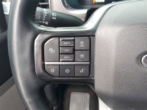 Used 2023 Ford F150 Platinum image 23