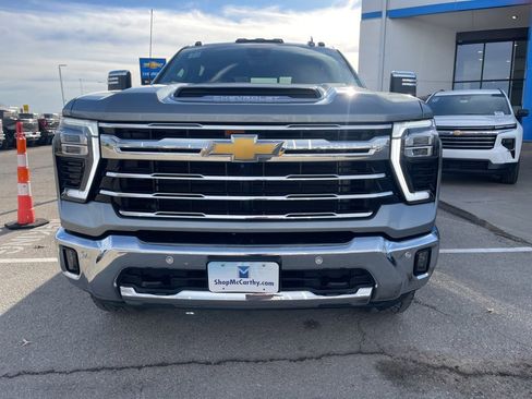 Certified 2024 Chevrolet Silverado 2500 LTZ w/ LTZ Plus Package image 8