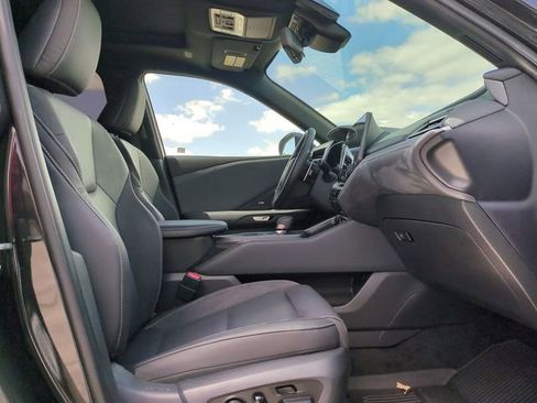 Used 2025 Lexus TX 350 AWD w/ Technology Package image 38