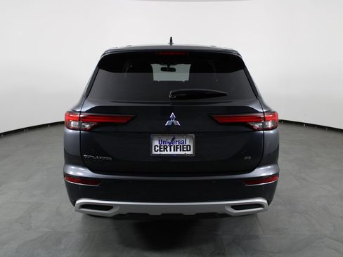 Used 2024 Mitsubishi Outlander SE FWD image 9