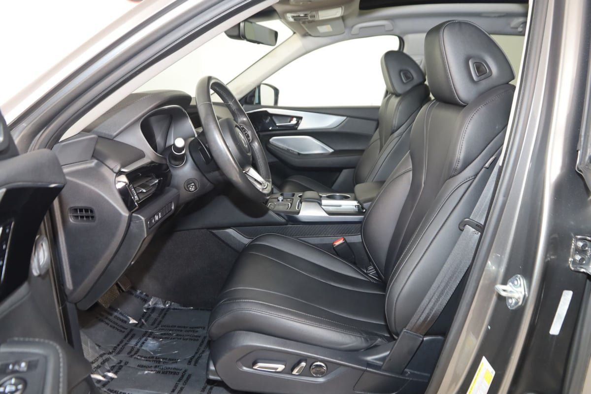 Used 2024 Acura MDX SH-AWD image 12