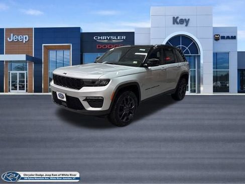 New 2025 Jeep Grand Cherokee Limited AWD/4WD image 1