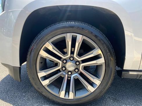 Used 2019 GMC Yukon Denali w/ Denali Ultimate Package RWD image 10