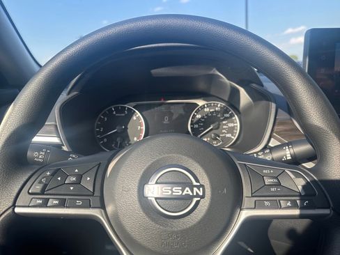 New 2026 Nissan Altima 2.5 SV w/ SV Special Edition Package FWD image 43