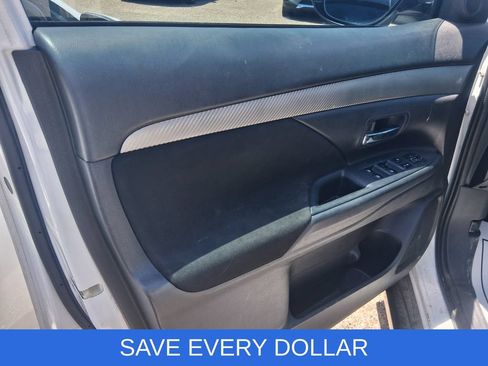 Used 2017 Mitsubishi Outlander ES FWD image 10