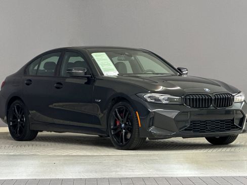 Certified 2023 BMW 330e w/ M Sport Package image 6
