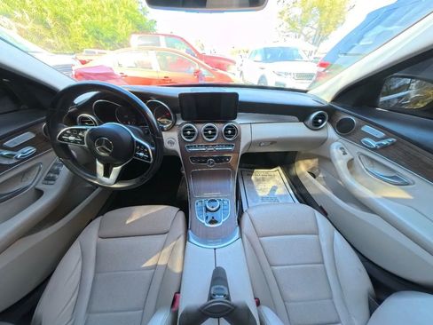 Used 2020 Mercedes-Benz C 300 4MATIC Sedan image 26