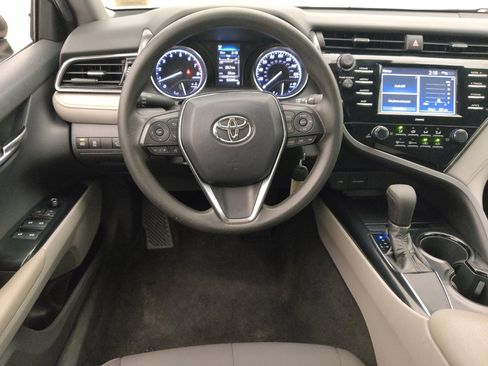 Used 2020 Toyota Camry LE w/ Carpet Mat Package image 22
