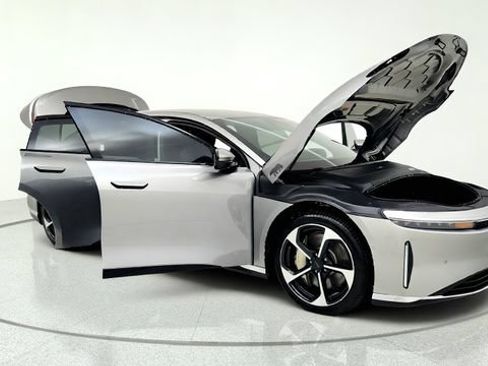 Used 2024 Lucid Air Touring AWD/4WD image 11